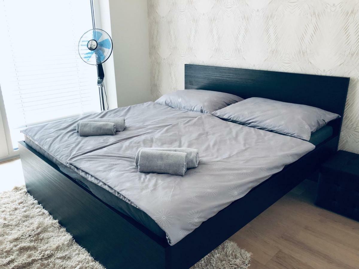 5Th Element Apartments 브르노 외부 사진
